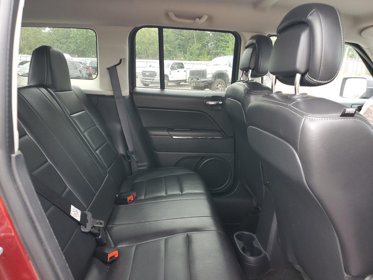 2014 Jeep Liberty (Patriot) VIN 1C4NJPCB6ED570366 Copart auction photo, front end damage thumbnail 11