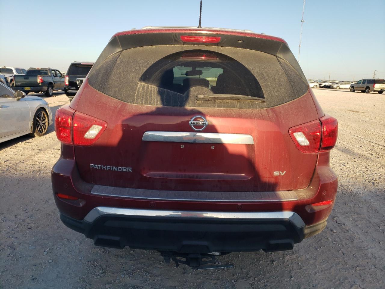 2018 Nissan Pathfinder VIN 5N1DR2MN2JC676566 Copart auction photo, hail / minor dent/scratches damage thumbnail 6