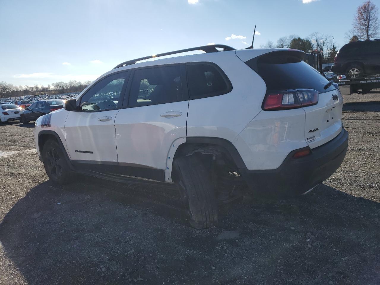 2019 Jeep Grand Cherokee VIN 1C4PJMLX5KD477563 Copart auction photo, undercarriage / minor dent/scratches damage thumbnail 2