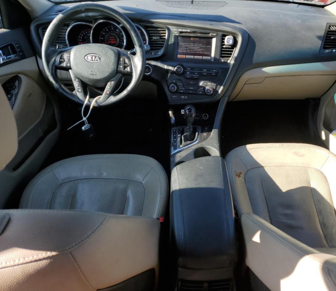 2011 KIA Optima VIN KNAGN4A70B5057059 Copart auction photo, front end damage thumbnail 8