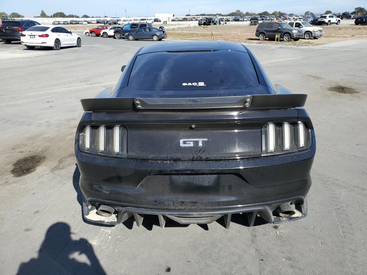 2015 Ford Mustang VIN 1FA6P8CF5F5394049 Copart auction photo, front end / side damage thumbnail 6