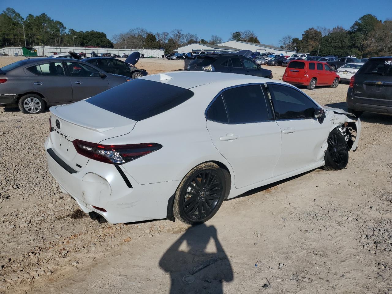 2024 Toyota Camry VIN 4T1K61AK0RU871396 Copart auction photo, front end / rear end damage thumbnail 3