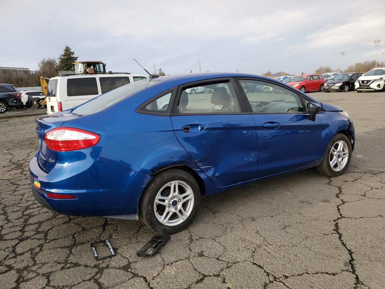 2018 Ford Fiesta VIN 3FADP4BJ2JM101281 Copart auction photo, all over damage thumbnail 3