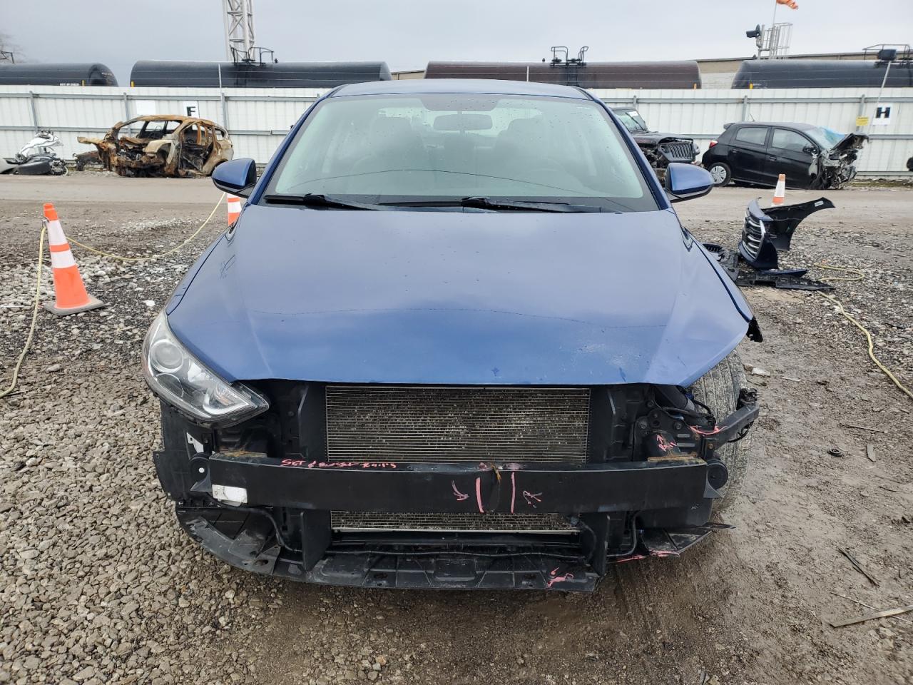2017 Hyundai Elantra VIN 5NPD84LF9HH096176 Copart auction photo, front end damage thumbnail 5