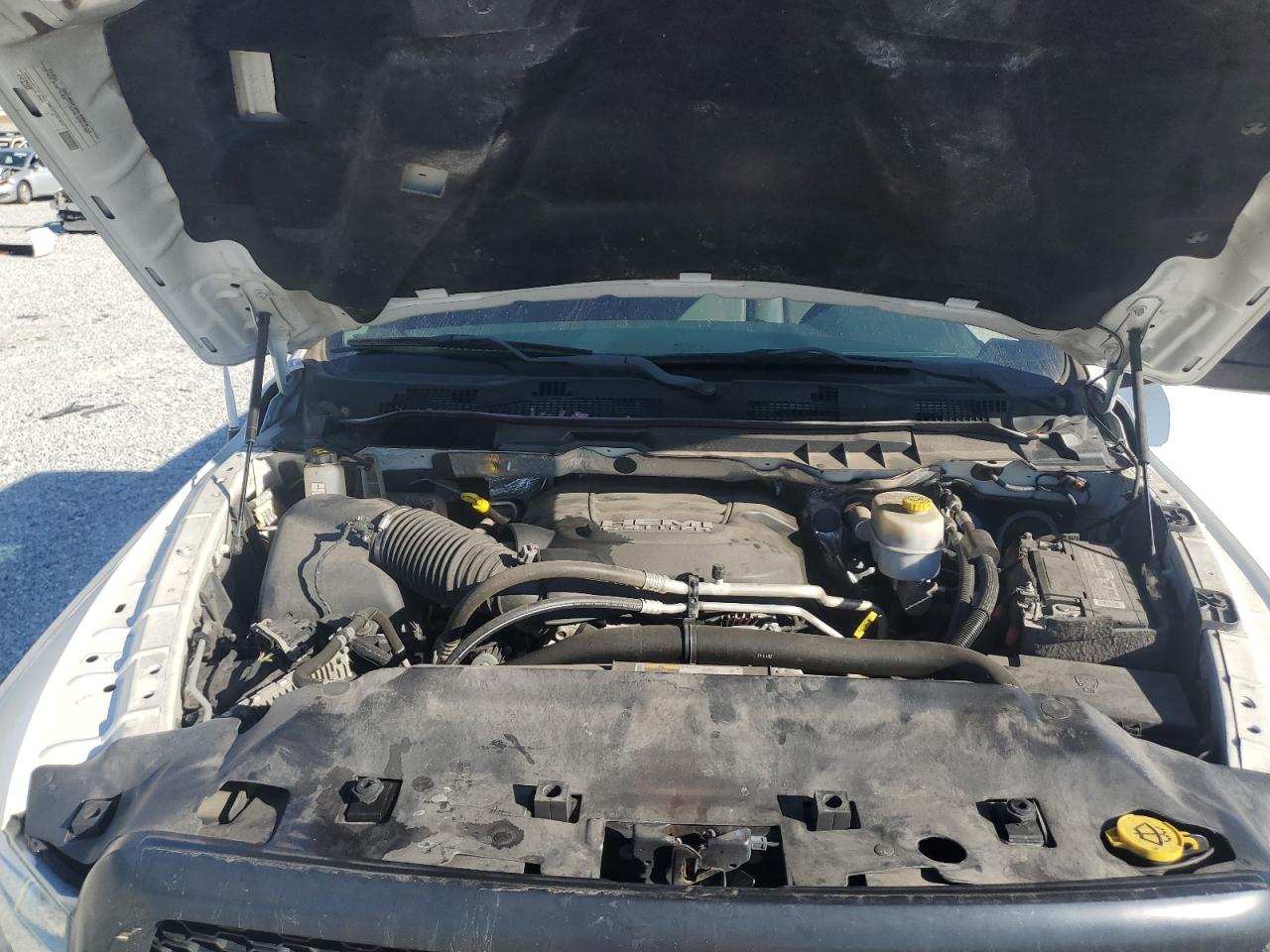 2016 RAM 2500 VIN 3C6MR4AJ0GG112817 Copart auction photo, mechanical / minor dent/scratches damage thumbnail 11