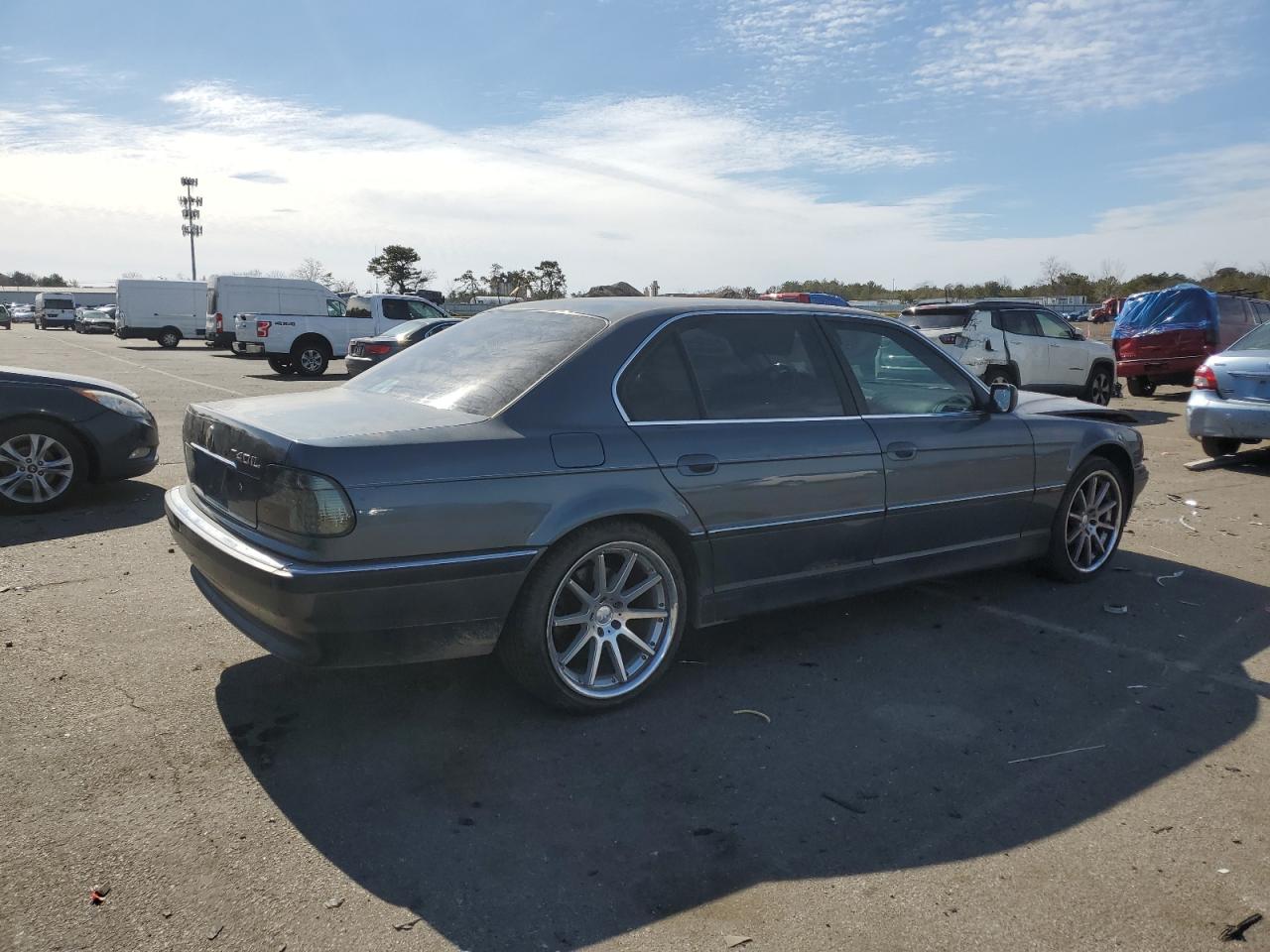 1999 BMW 7er VIN WBAGH8336XDP01928 Copart auction photo, front end / minor dent/scratches damage thumbnail 3