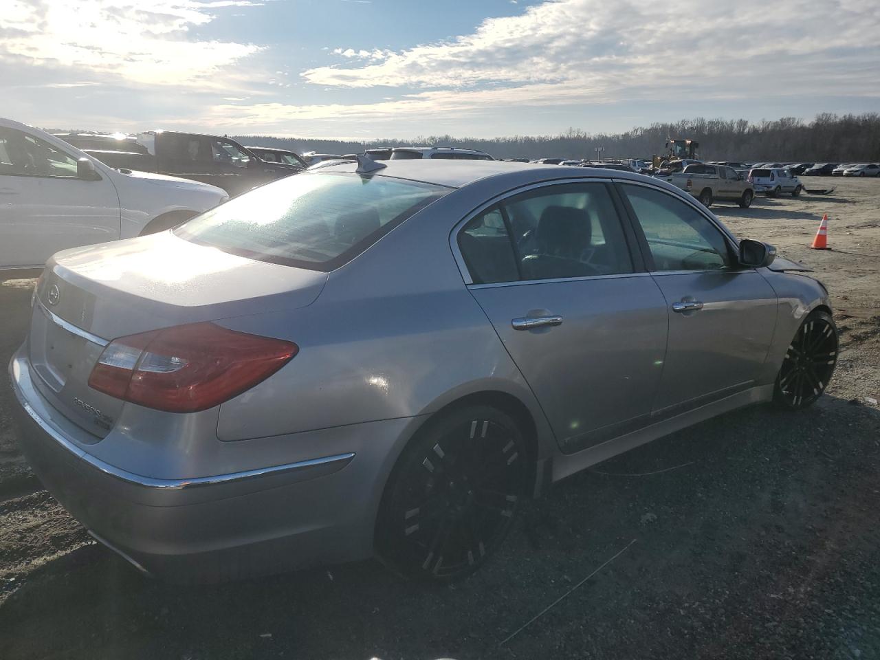 2012 Hyundai Genesis VIN KMHGC4DH8CU187056 Copart auction photo, front end damage thumbnail 3