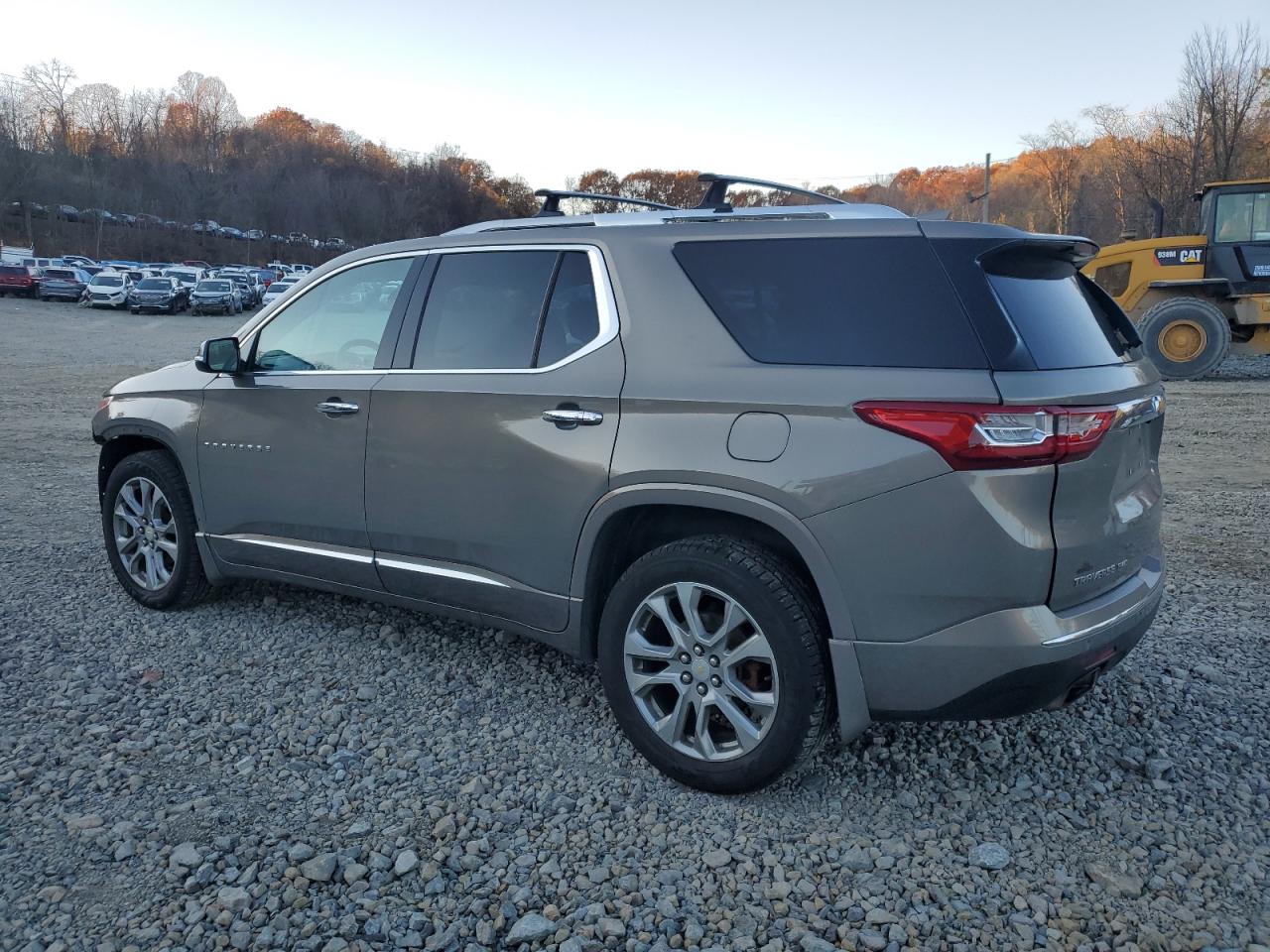 2018 Chevrolet Traverse VIN 1GNEVJKW5JJ170016 Copart auction photo, front end / rear end damage thumbnail 2