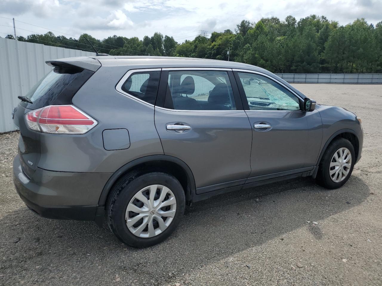 2015 Nissan Rogue VIN KNMAT2MV4FP537483 Copart auction photo, front end damage thumbnail 3