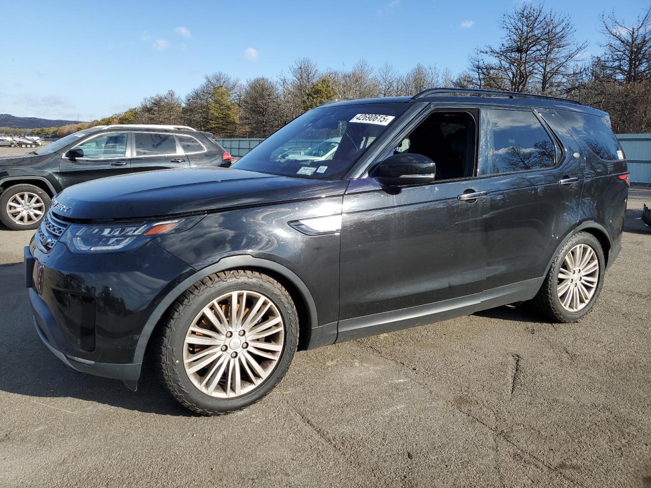 2017 Land Rover Discovery VIN SALRHBBV0HA028772