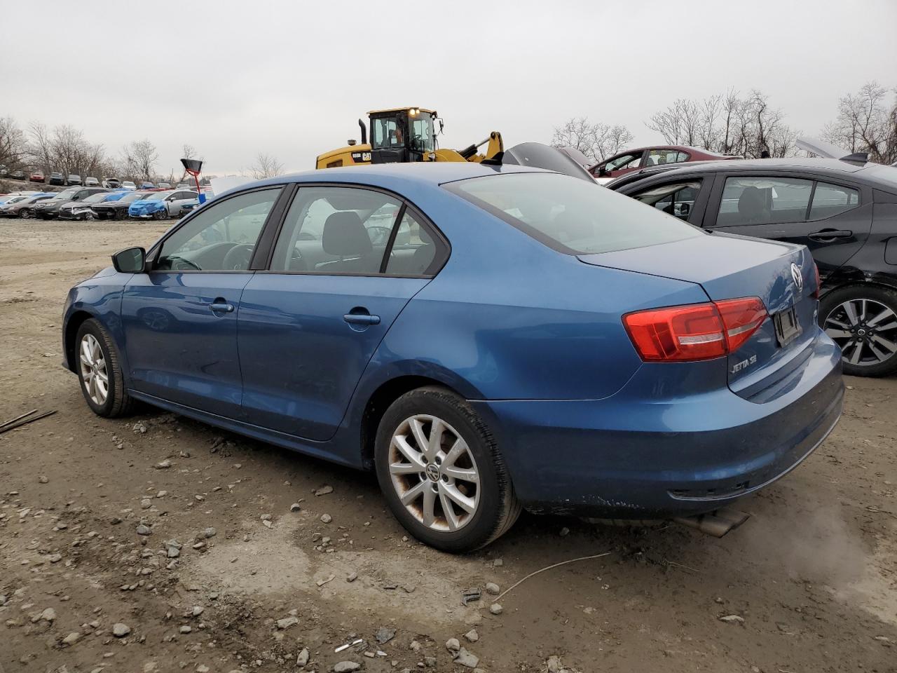 2015 Volkswagen Jetta VIN 3VWD17AJ6FM240171 Copart auction photo, rear end / minor dent/scratches damage thumbnail 2