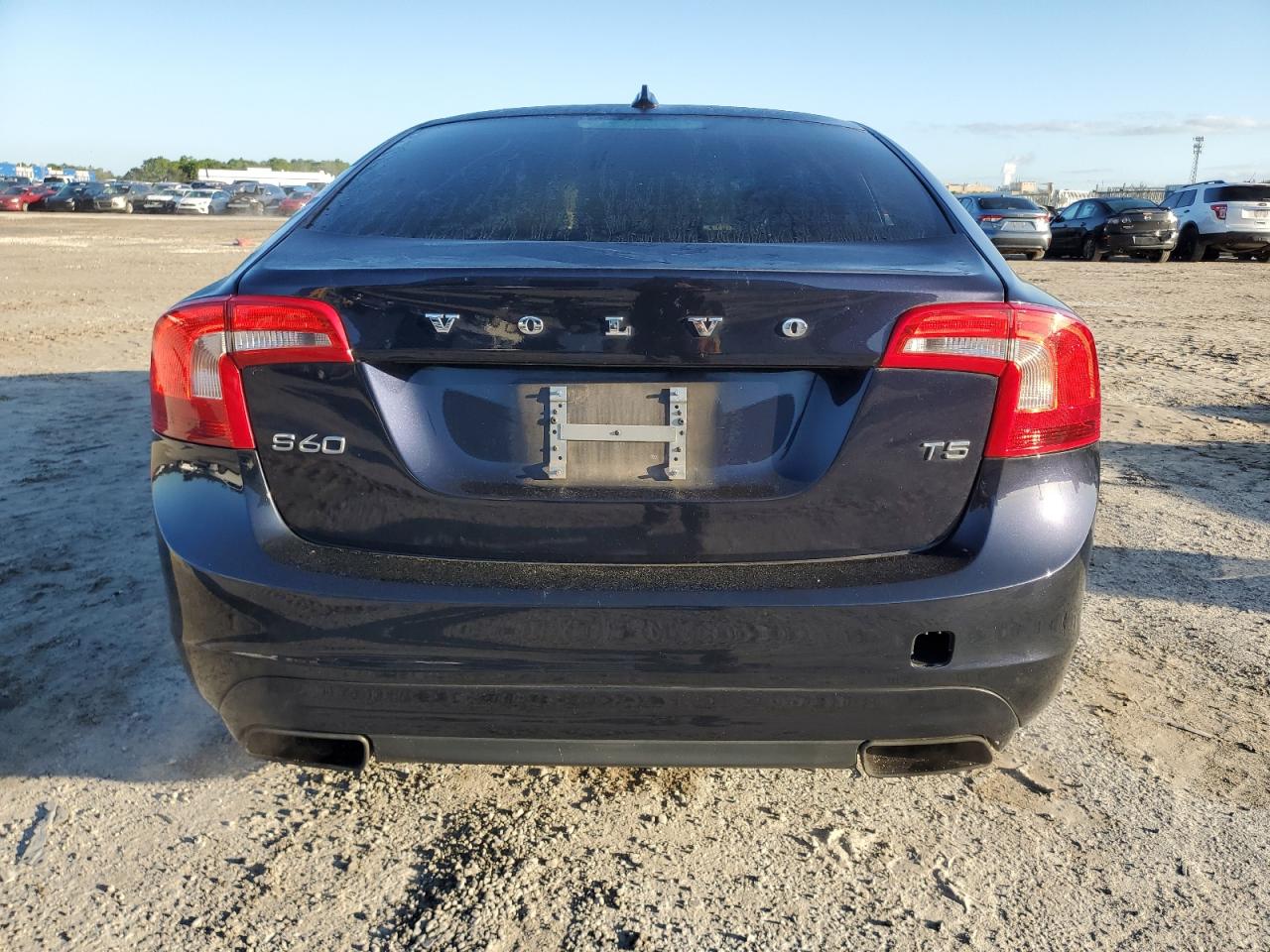 2016 Volvo S60 VIN YV126MFK6G2413427 Copart auction photo, side / front end damage thumbnail 6