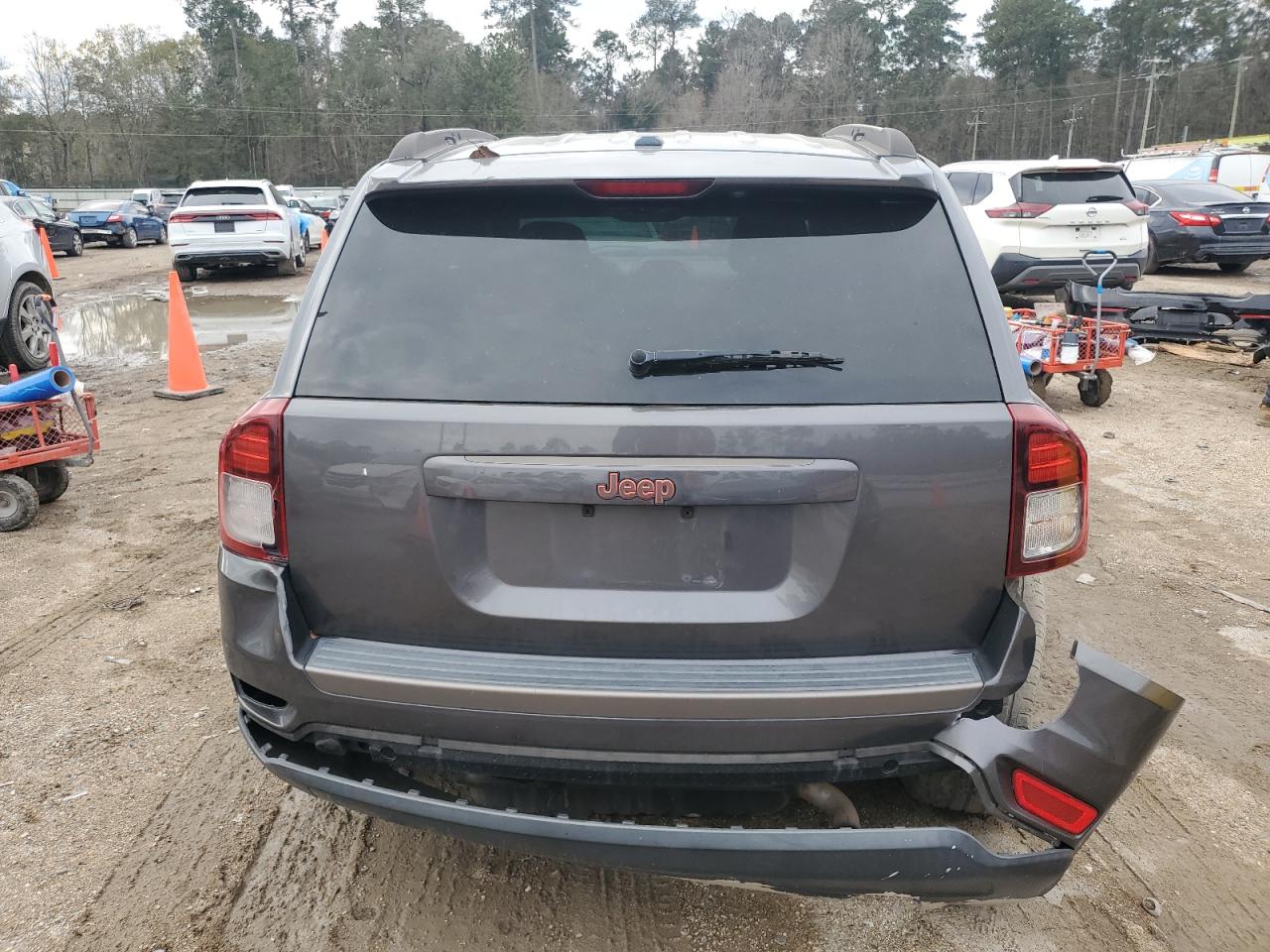 2016 Jeep Compass VIN 1C4NJCBB7GD754552 Copart auction photo, rear end damage thumbnail 6