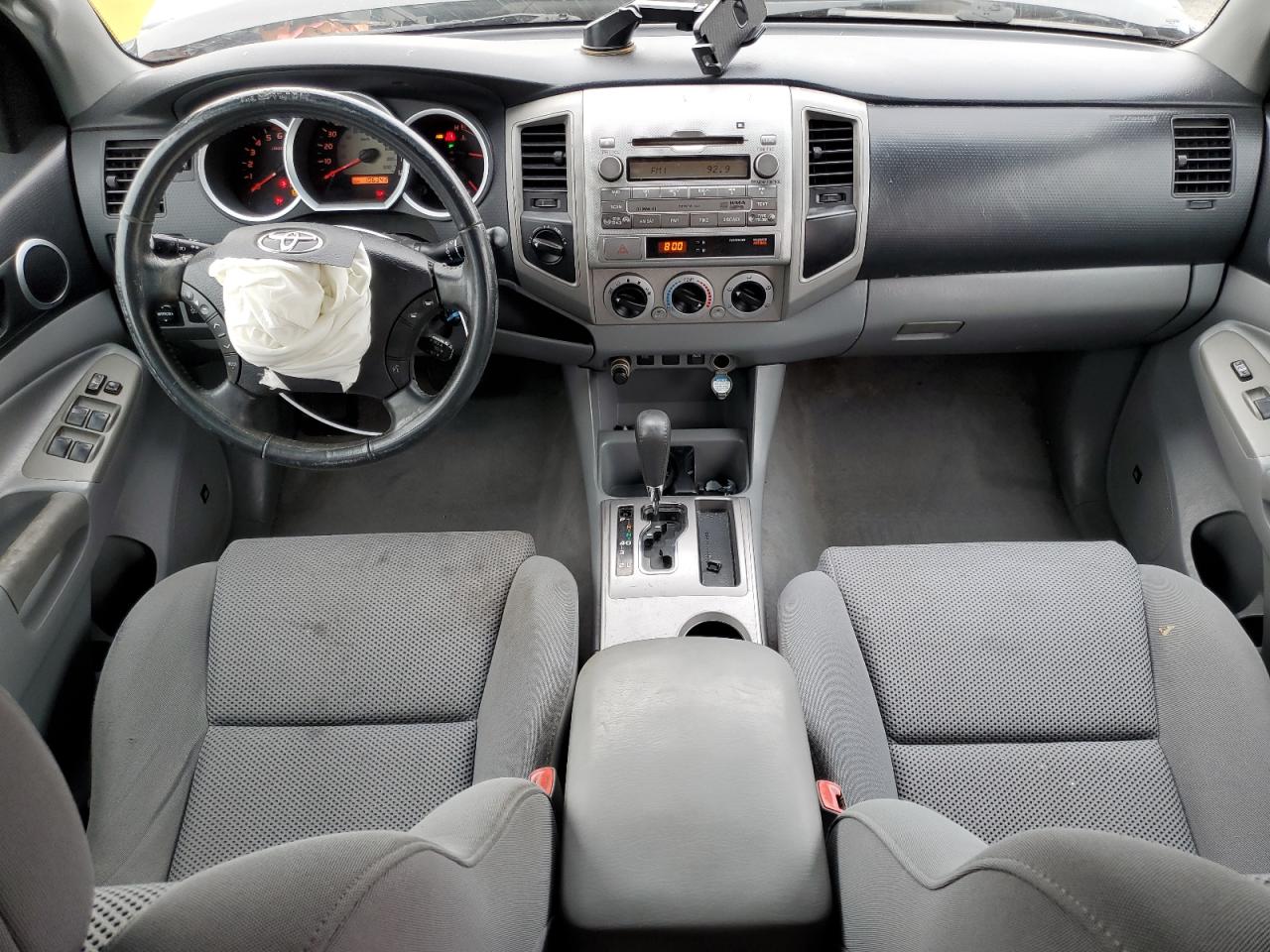 2009 Toyota Tacoma VIN 3TMLU42N49M022143 Copart auction photo, front end / minor dent/scratches damage thumbnail 8