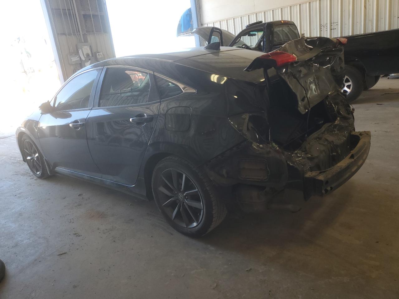 2019 Honda Civic VIN JHMFC1F31KX001725 Copart auction photo, rear end / hail damage thumbnail 2
