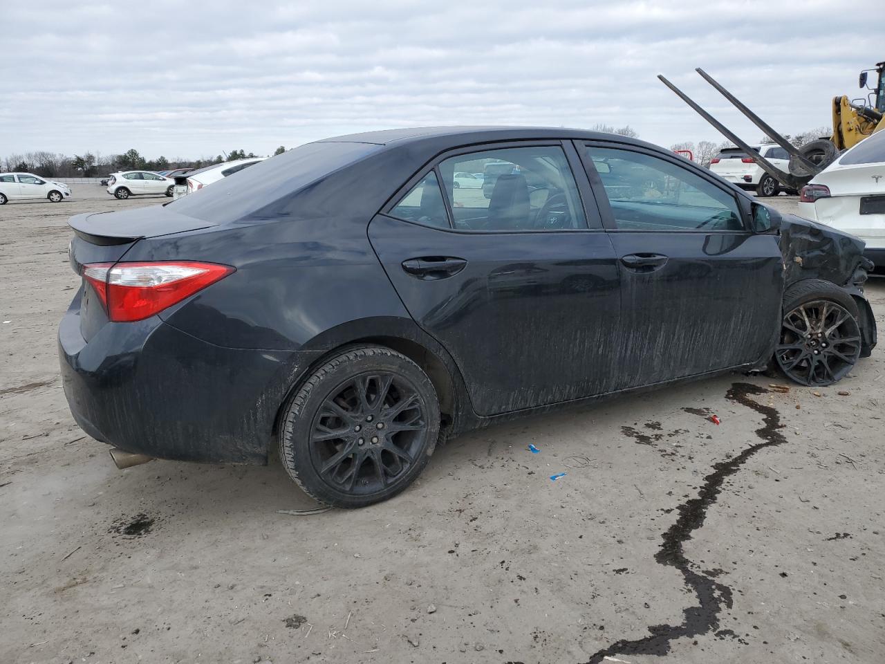 2016 Toyota Corolla VIN 2T1BURHE7GC561703 Copart auction photo, front end / undercarriage damage thumbnail 3