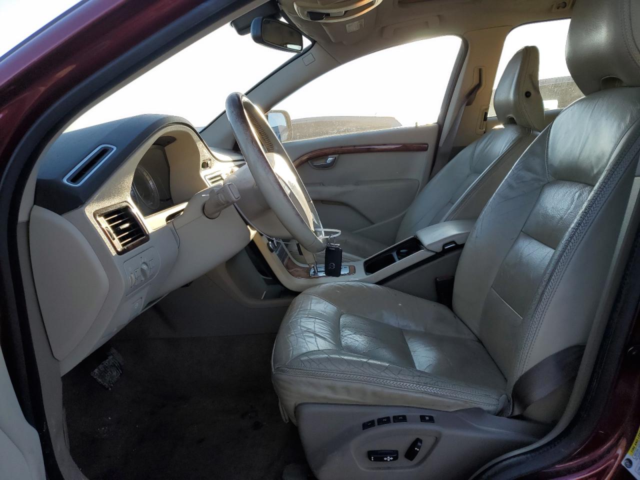 2009 Volvo XC70 VIN YV4BZ982991056130 Copart auction photo, front end / minor dent/scratches damage thumbnail 7