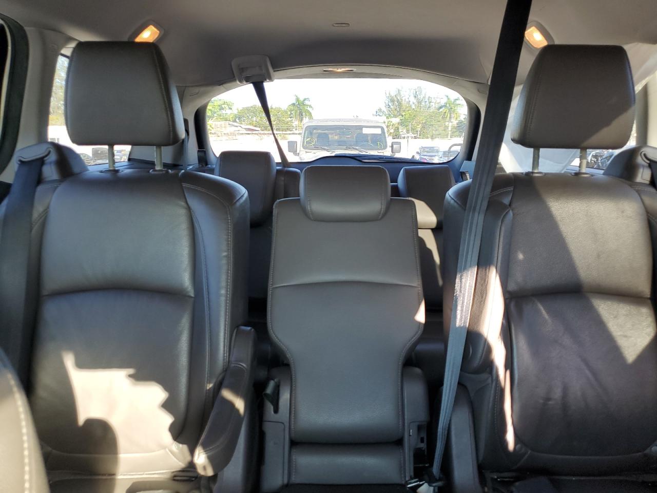 2019 Honda Odyssey VIN 5FNRL6H79KB104347 Copart auction photo, rear end damage thumbnail 10