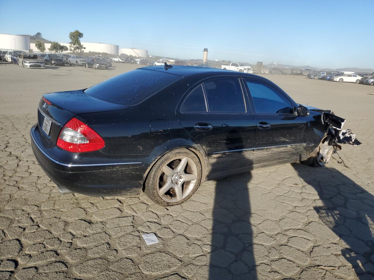 2009 Mercedes-Benz E-klasse VIN WDBUF56X89B416573 Copart auction photo, front end damage thumbnail 3