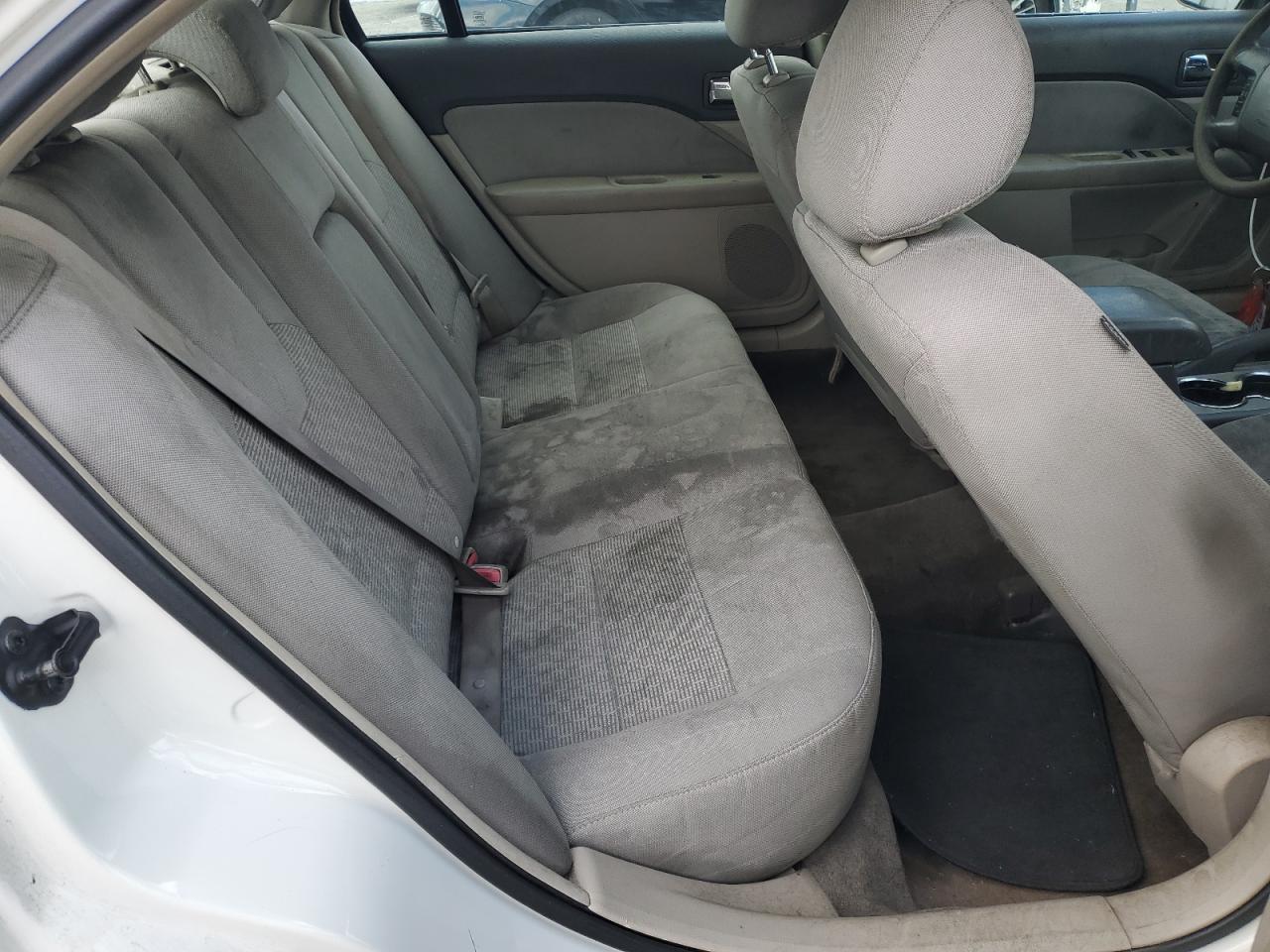 2011 Ford Fusion VIN 3FAHP0GA0BR239859 Copart auction photo, front end damage thumbnail 10