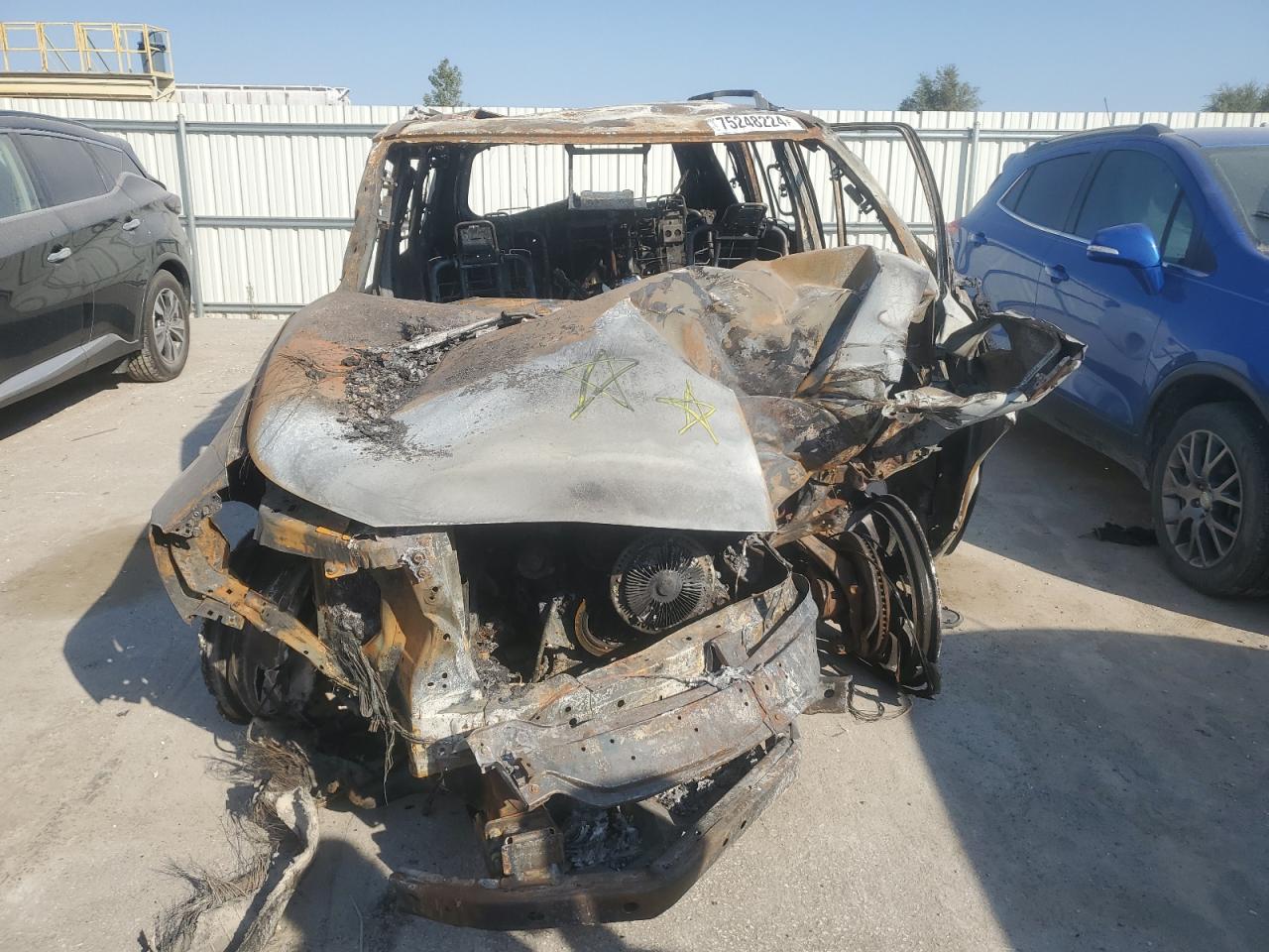 2011 Infiniti QX56 VIN JN8AZ2NE3B9007425 Copart auction photo, burn damage thumbnail 5