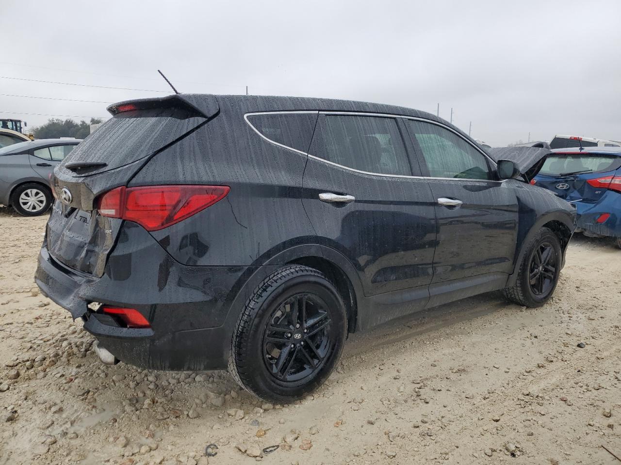 2018 Hyundai Santa Fe VIN 5XYZT3LB5JG560315 Copart auction photo, front end / rear end damage thumbnail 3