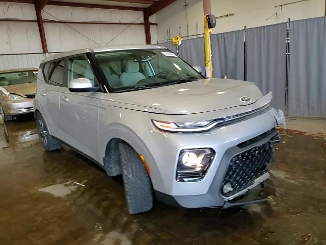 2020 KIA Soul VIN KNDJ33AU5L7092197 Copart auction photo, front end damage thumbnail 13