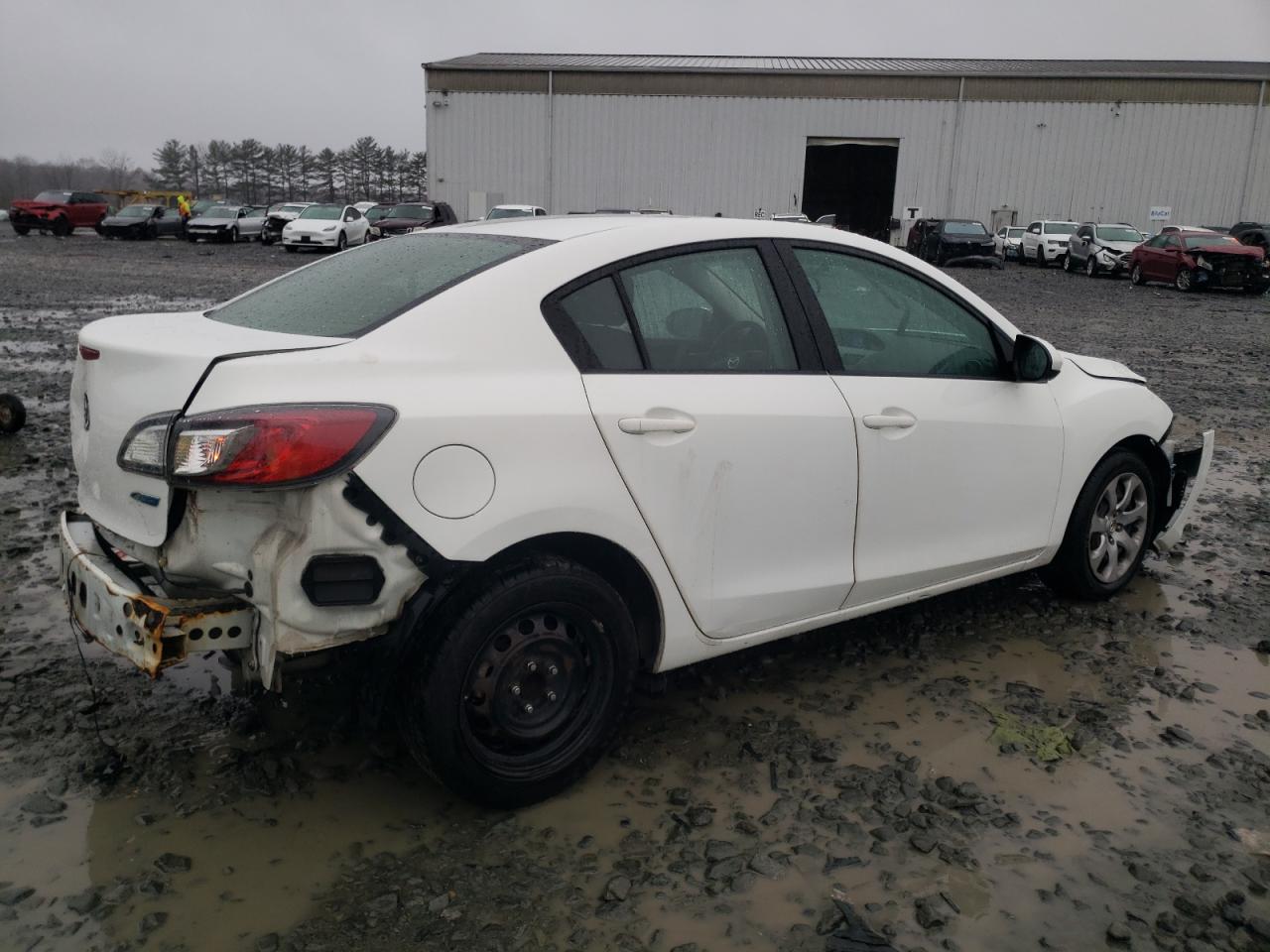2013 Mazda 3 VIN JM1BL1UP8D1849418 Copart auction photo, front end / rear end damage thumbnail 3