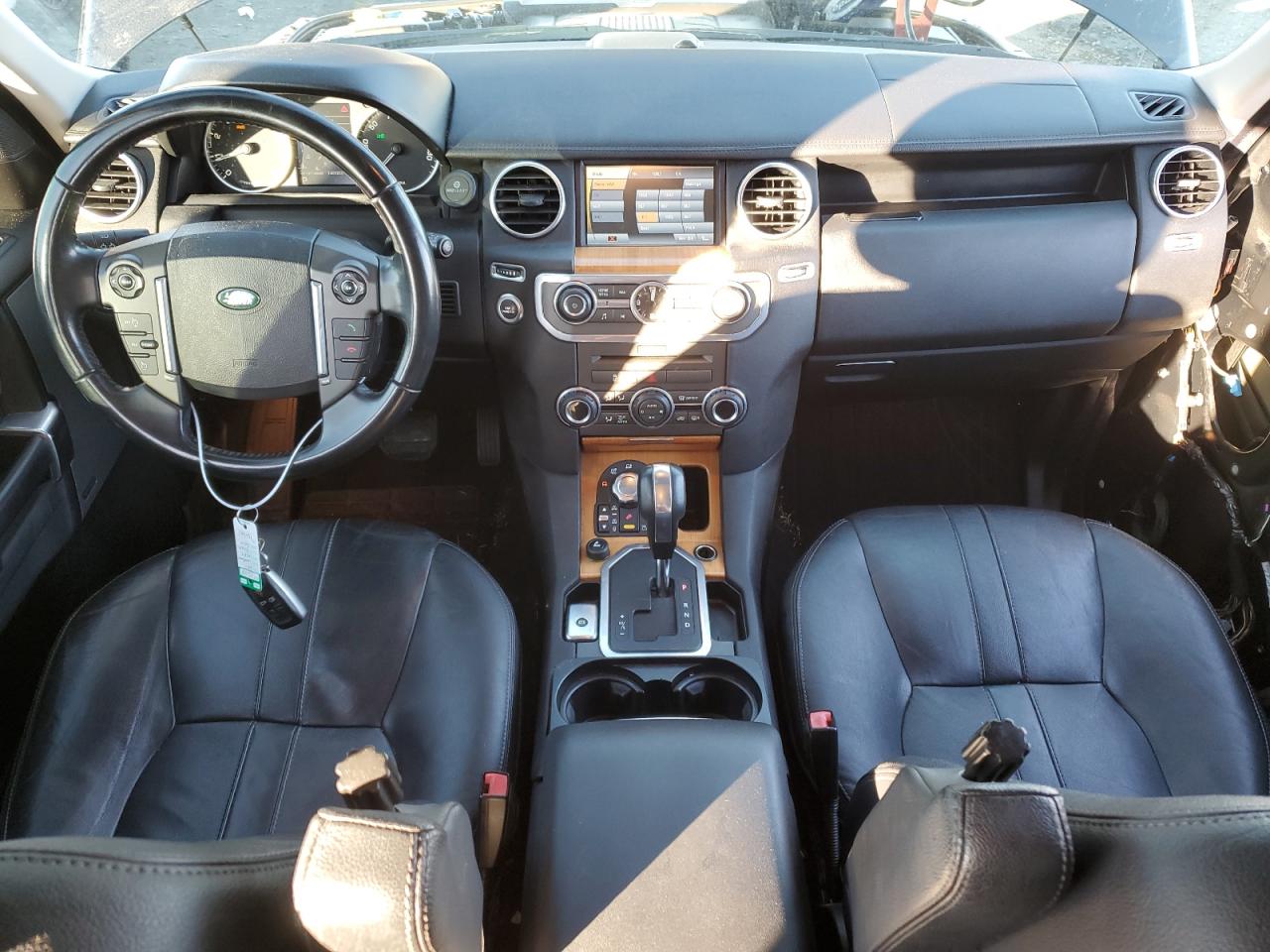 2011 Land Rover LR4 VIN SALAG2D48BA590785 Copart auction photo, front end / side damage thumbnail 8