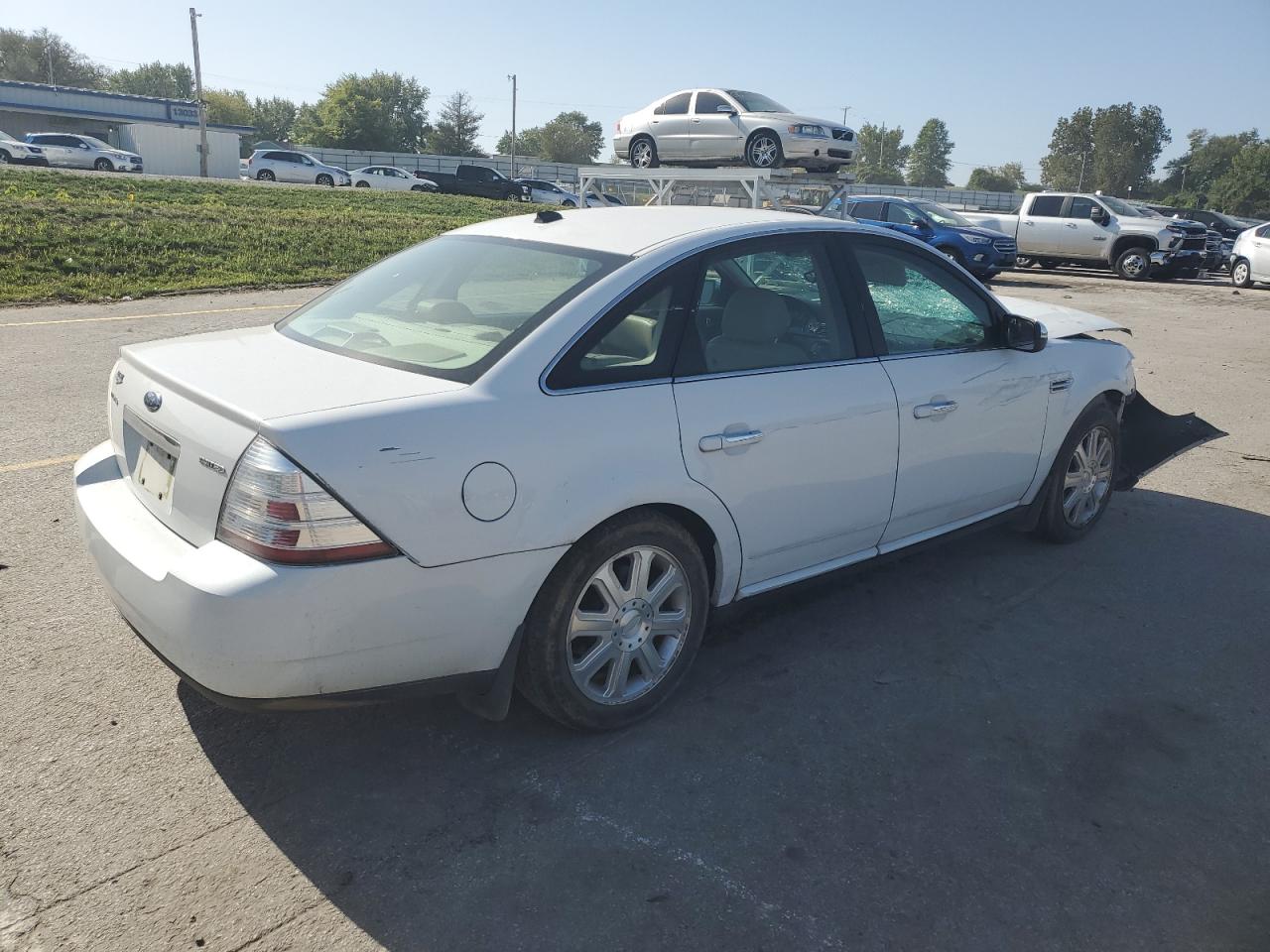 2008 Ford Taurus VIN 1FAHP25W98G113302 Copart auction photo, front end damage thumbnail 3