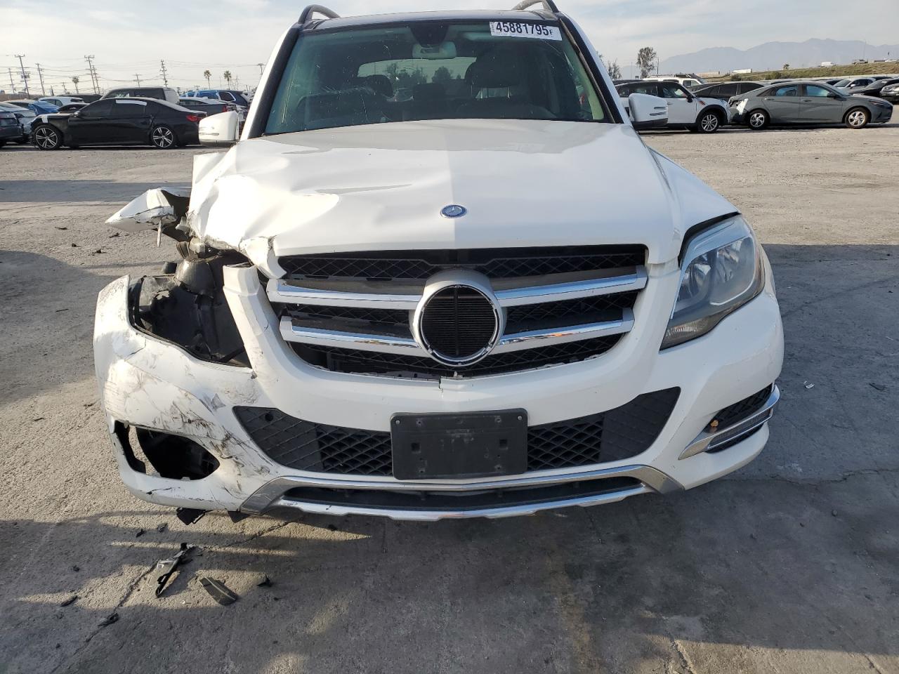 2015 Mercedes-Benz GLK-klasse VIN WDCGG5HB1FG426111 Copart auction photo, front end / side damage thumbnail 5