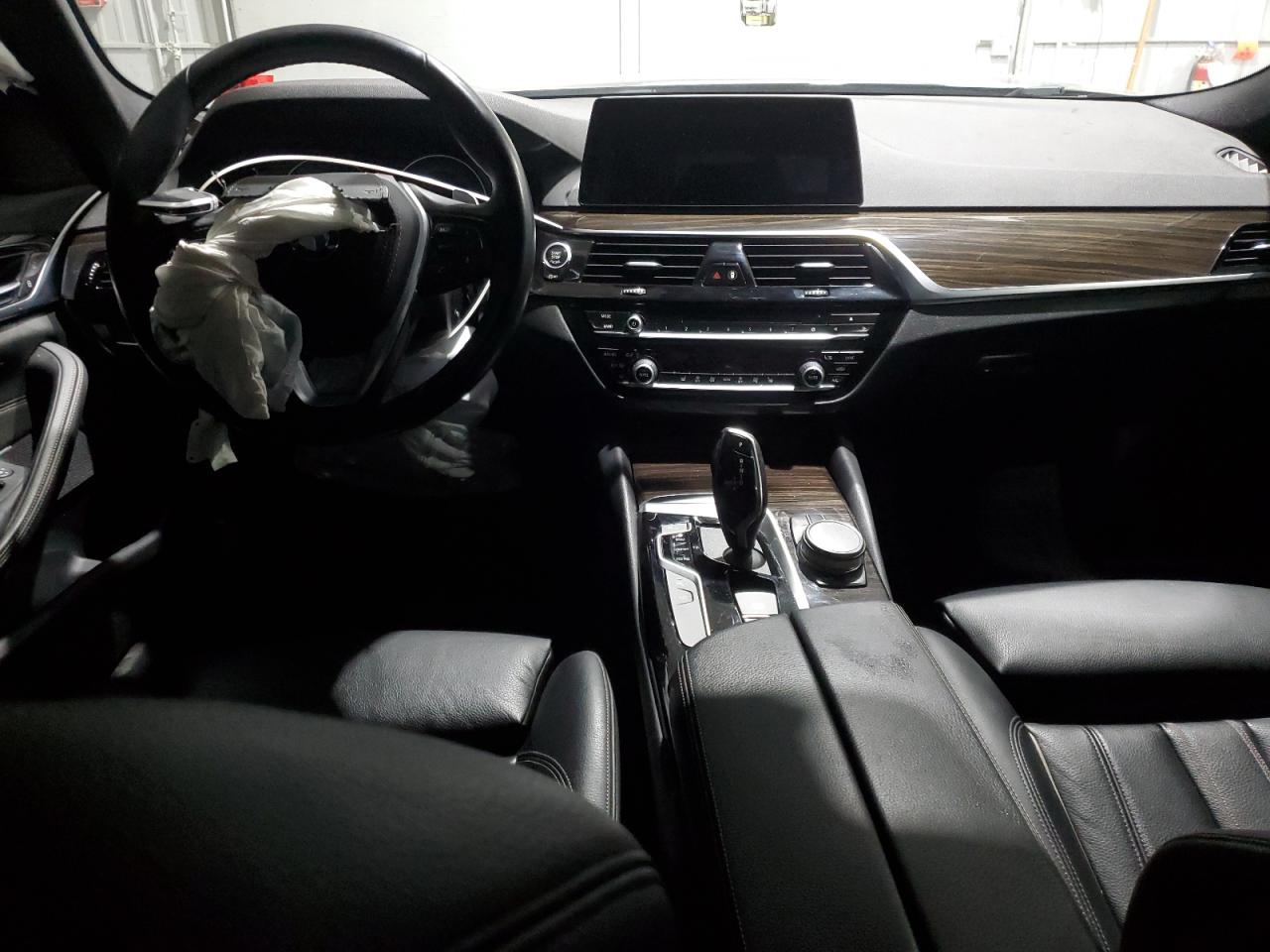 2019 BMW 5er VIN WBAJA7C52KWW05524 Copart auction photo, front end / minor dent/scratches damage thumbnail 8