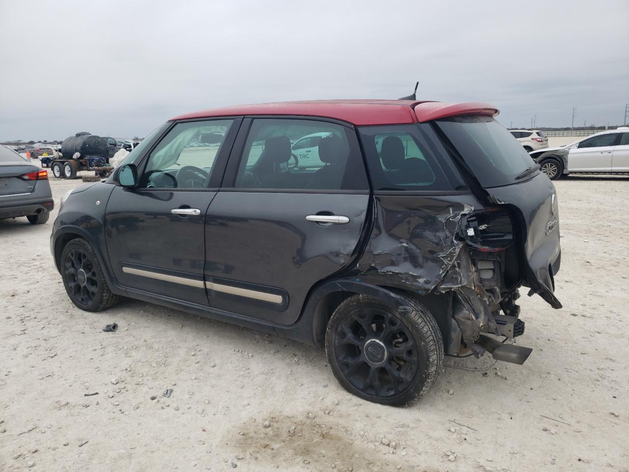 2017 Fiat 500 VIN ZFBCFADH1HZ039756 Copart auction photo, rear end / side damage thumbnail 2