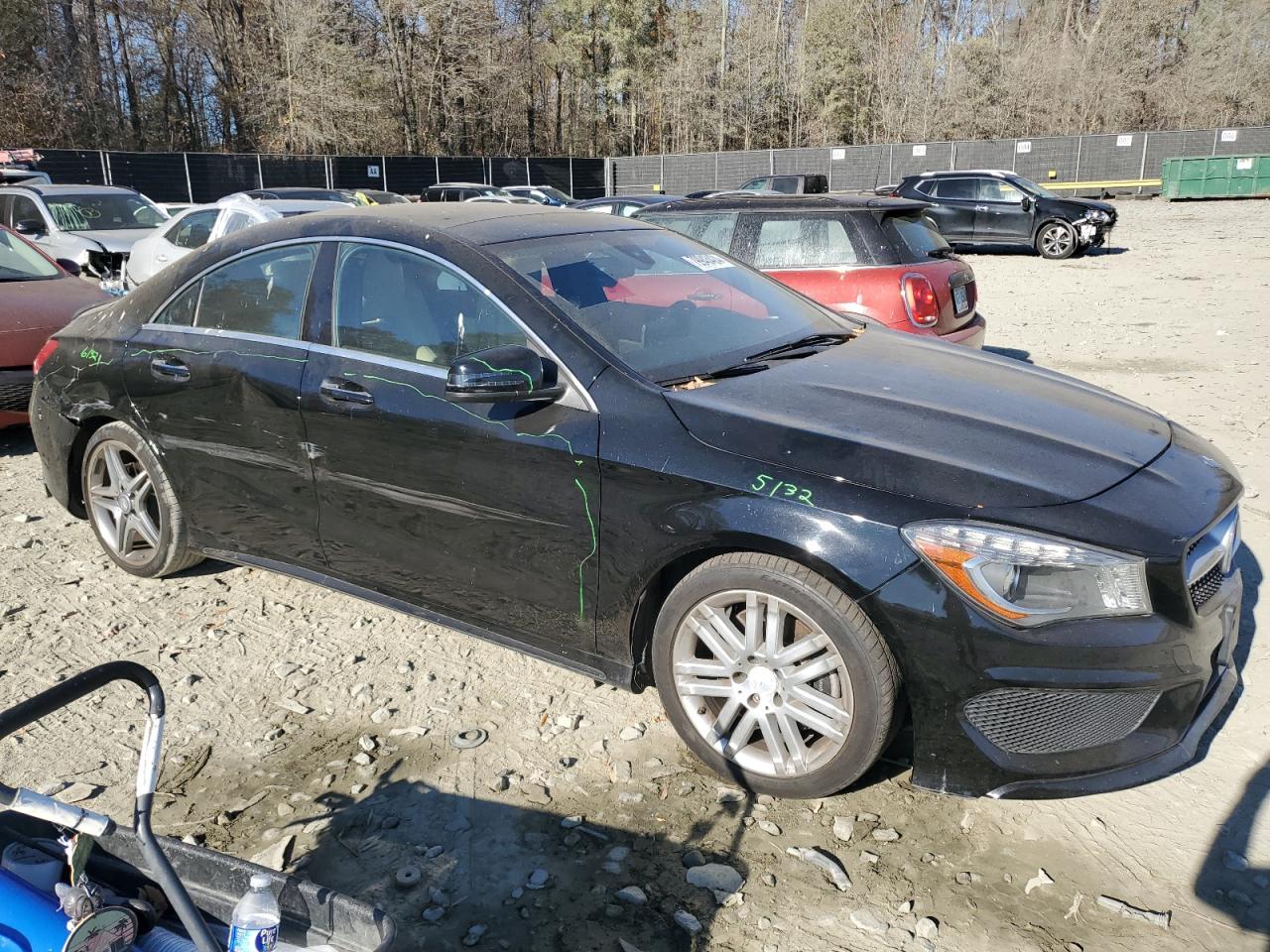 2015 Mercedes-Benz CLA-klasse VIN WDDSJ4GB0FN181140 Copart auction photo, side / rear end damage thumbnail 4