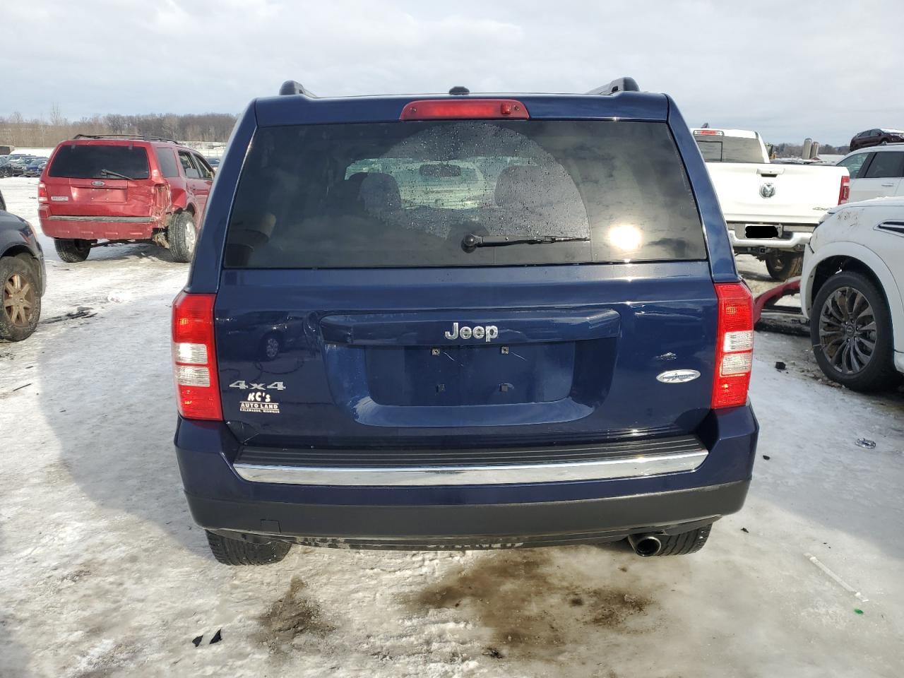 2016 Jeep Liberty (Patriot) VIN 1C4NJRFB0GD751604 Copart auction photo, all over damage thumbnail 6