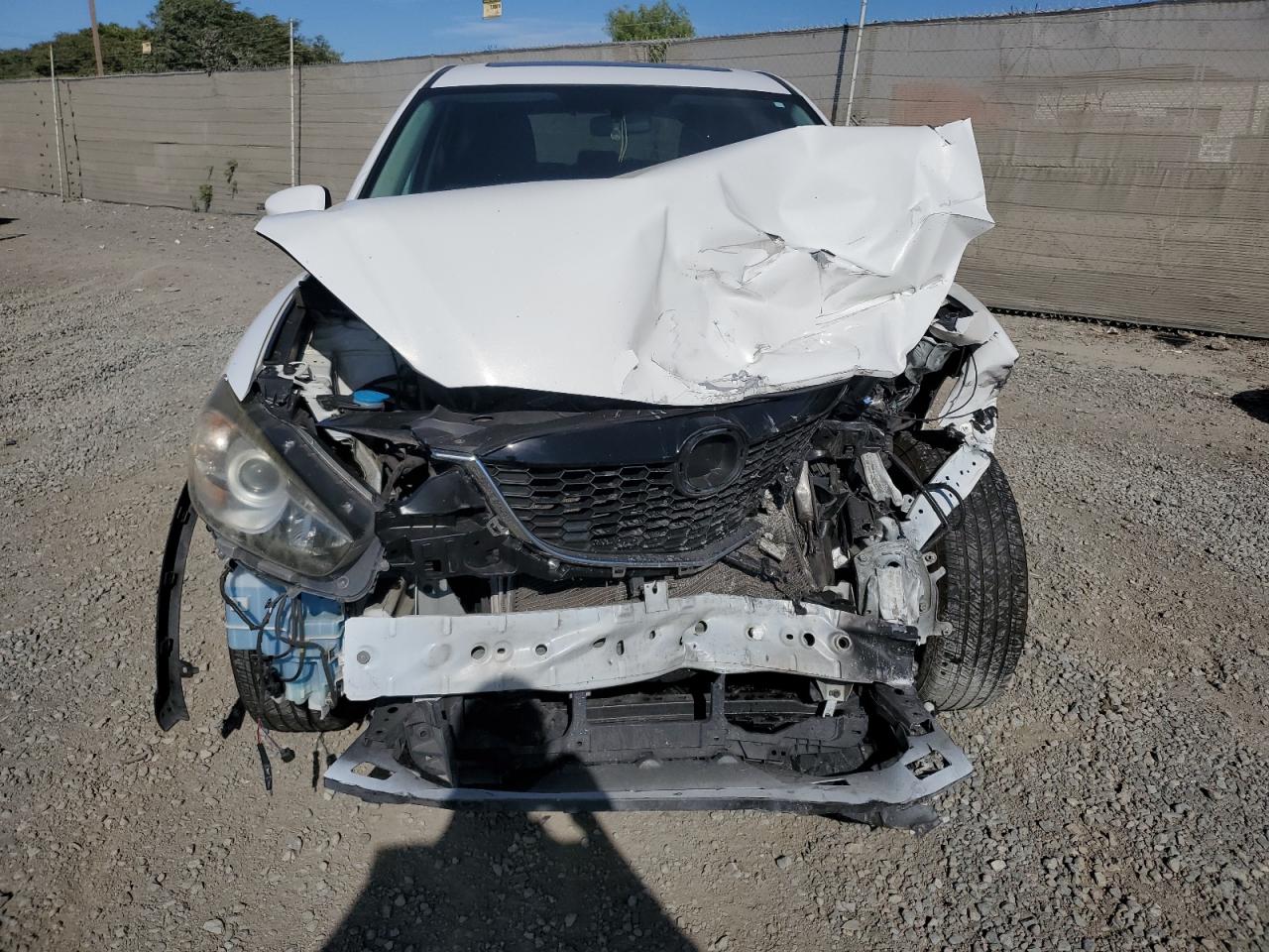 2014 Mazda CX-5 VIN JM3KE2CYXE0304829 Copart auction photo, front end damage thumbnail 5