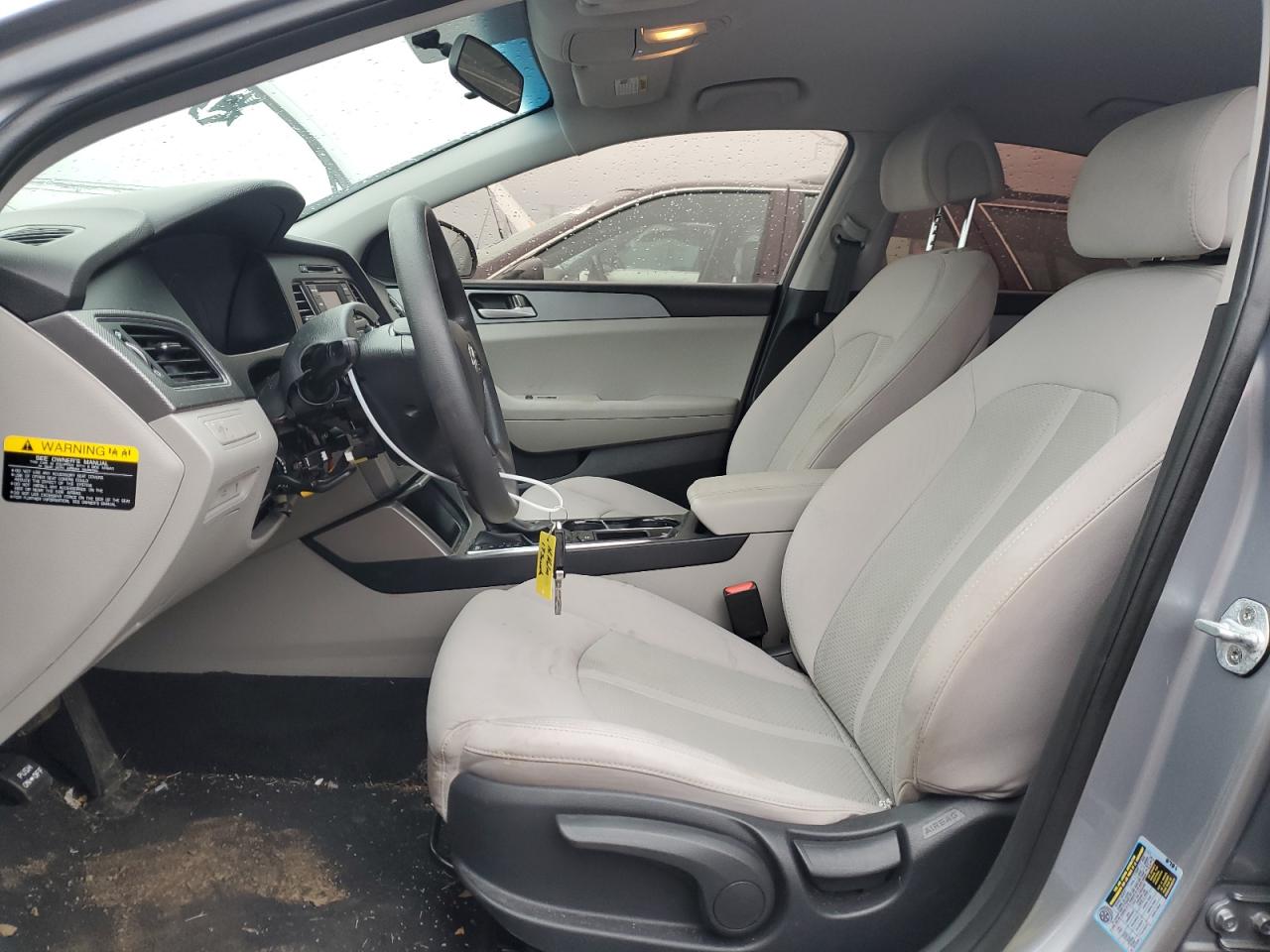 2017 Hyundai Sonata VIN 5NPE24AFXHH590135 Copart auction photo, vandalism damage thumbnail 7