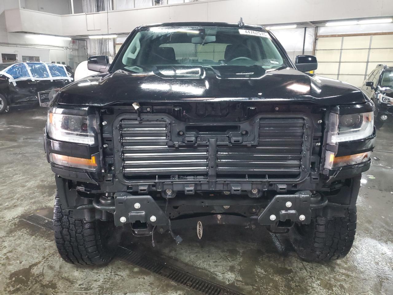 2017 Chevrolet Silverado VIN 3GCUKREC7HG144249 Copart auction photo, front end damage thumbnail 5