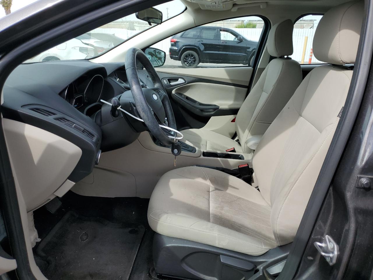 2015 Ford Focus VIN 1FADP3K20FL386705 Copart auction photo, rear end / minor dent/scratches damage thumbnail 7