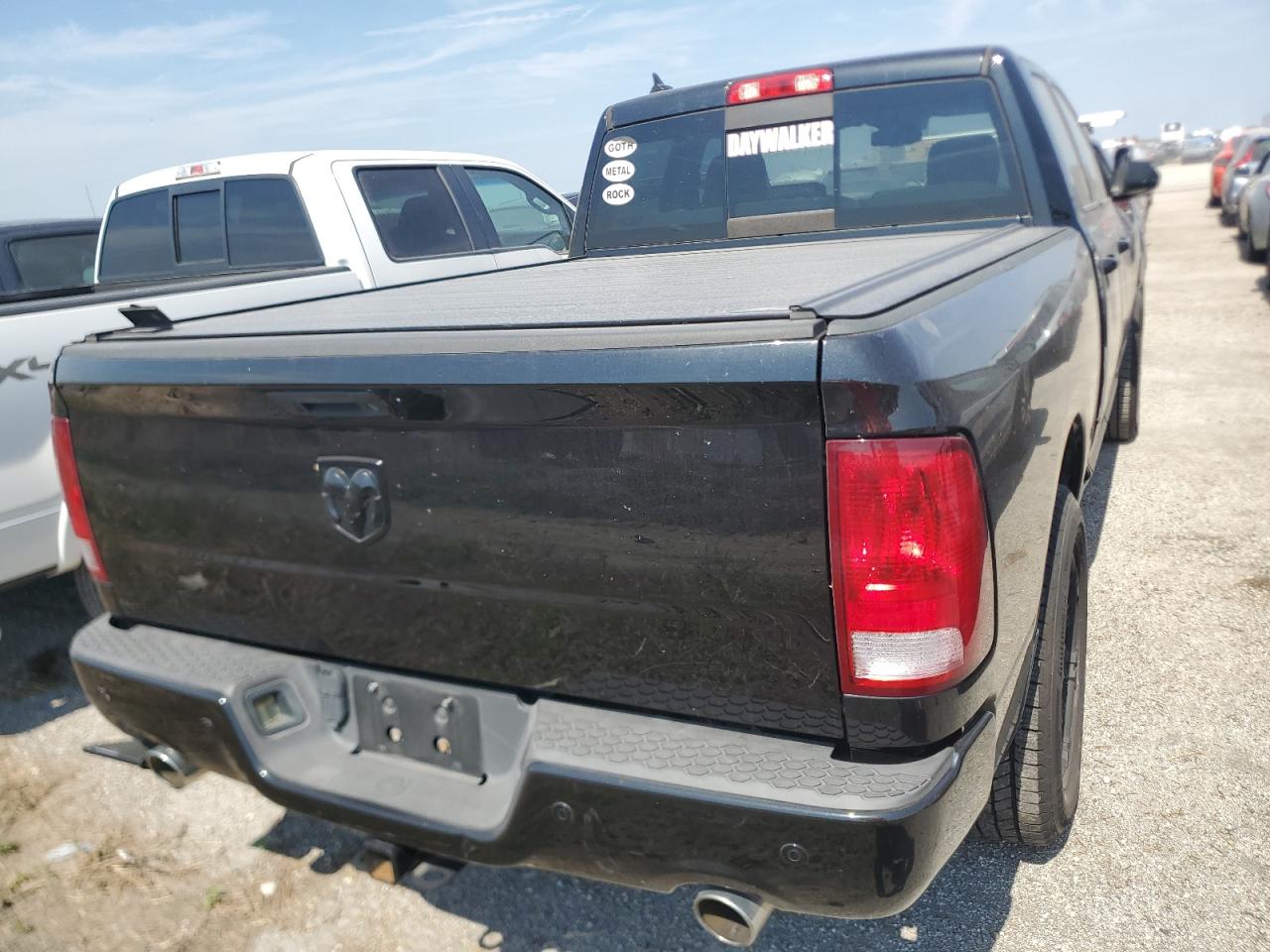 2018 RAM 1500 VIN 1C6RR6GT6JS101511 Copart auction photo, water/flood damage thumbnail 6