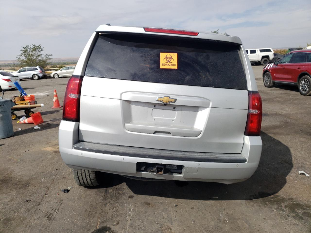 2015 Chevrolet Tahoe VIN 1GNSKBKC0FR272968 Copart auction photo, side / front end damage thumbnail 6
