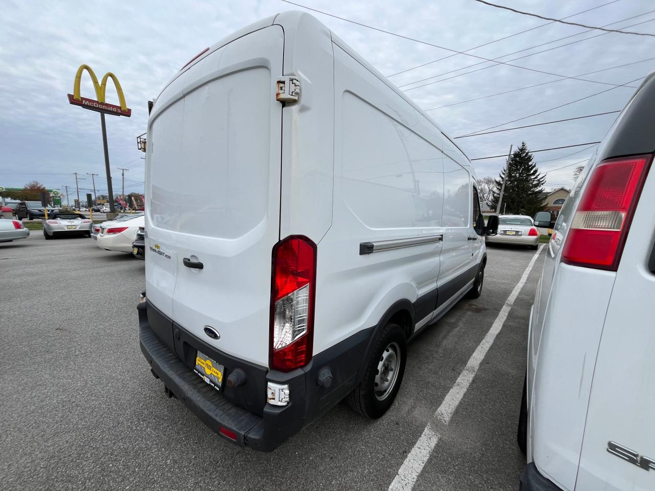 2016 Ford Transit VIN 1FTYR2CM4GKA17059 Copart auction photo, minor dent/scratches / normal wear damage thumbnail 4