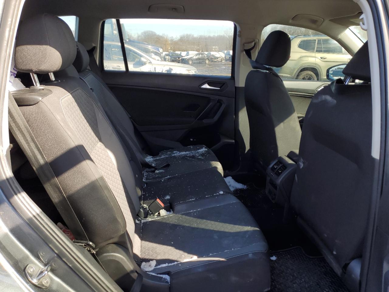 2021 Volkswagen Tiguan VIN 3VV1B7AX2MM038594 Copart auction photo, front end / side damage thumbnail 11