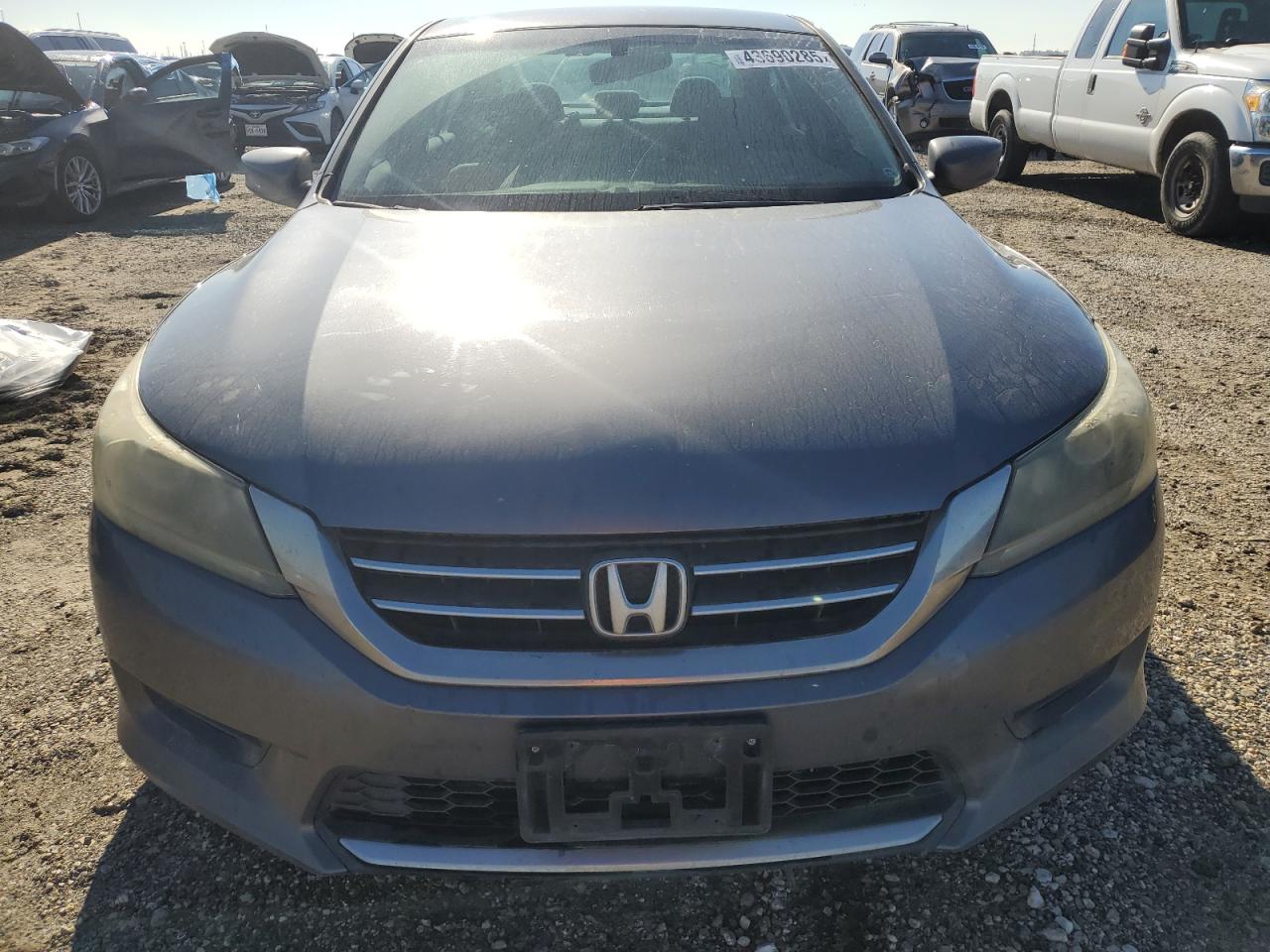 2013 Honda Accord VIN 1HGCR2F32DA030358 Copart auction photo, side / minor dent/scratches damage thumbnail 5