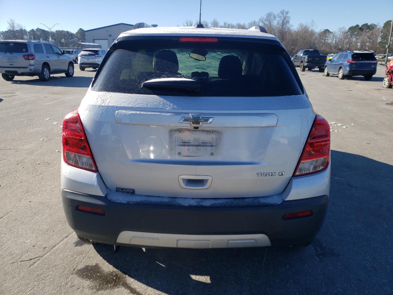 2016 Chevrolet Trax VIN 3GNCJLSB6GL269845 Copart auction photo, side / rear end damage thumbnail 6