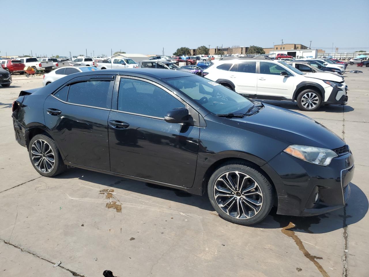 2015 Toyota Corolla VIN 5YFBURHE1FP268295 Copart auction photo, rear end damage thumbnail 4
