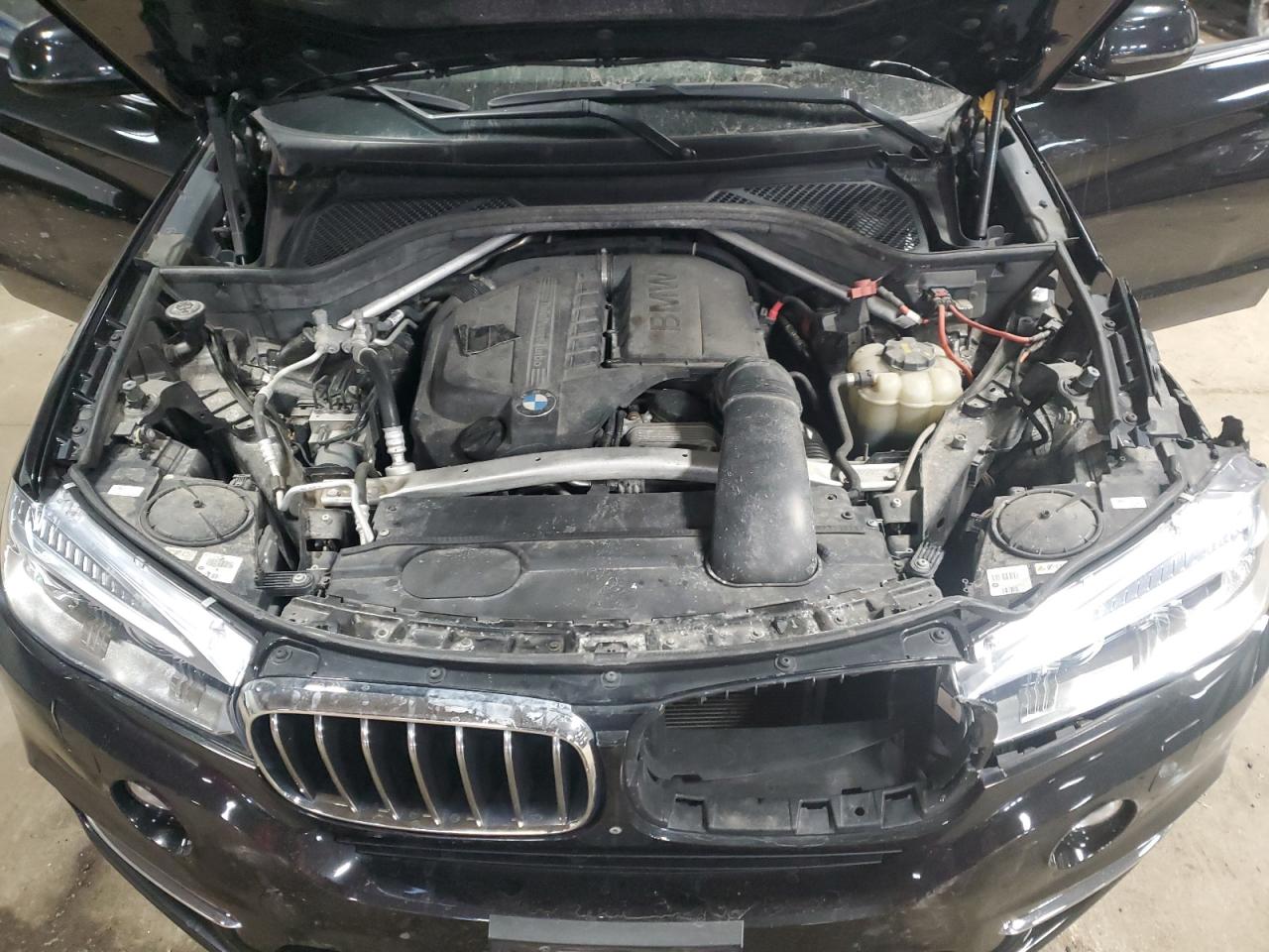 2017 BMW X5 VIN 5UXKR0C35H0X77613 Copart auction photo, front end / side damage thumbnail 14