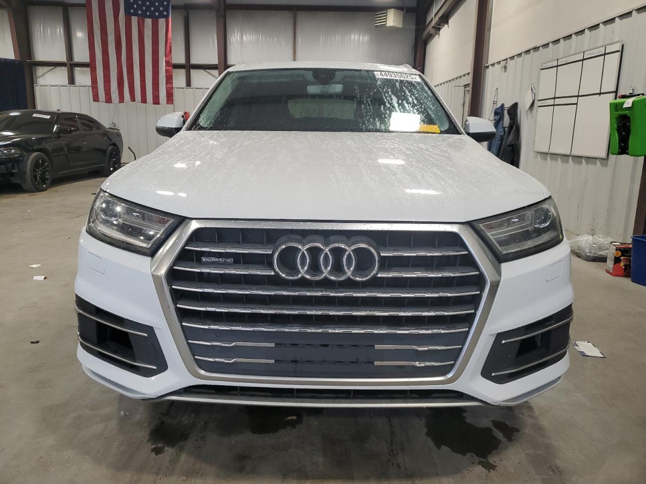 2017 Audi Q7 VIN WA1LAAF72HD002108 Copart auction photo, minor dent/scratches / mechanical damage thumbnail 5
