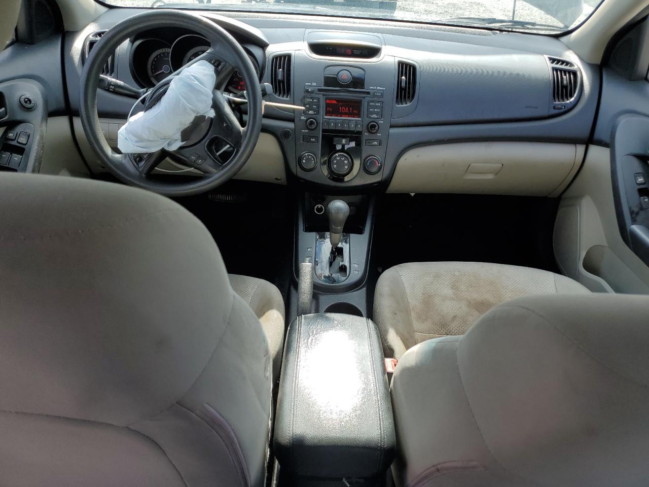 2010 KIA Forte VIN KNAFU4A21A5058206 Copart auction photo, front end damage thumbnail 8