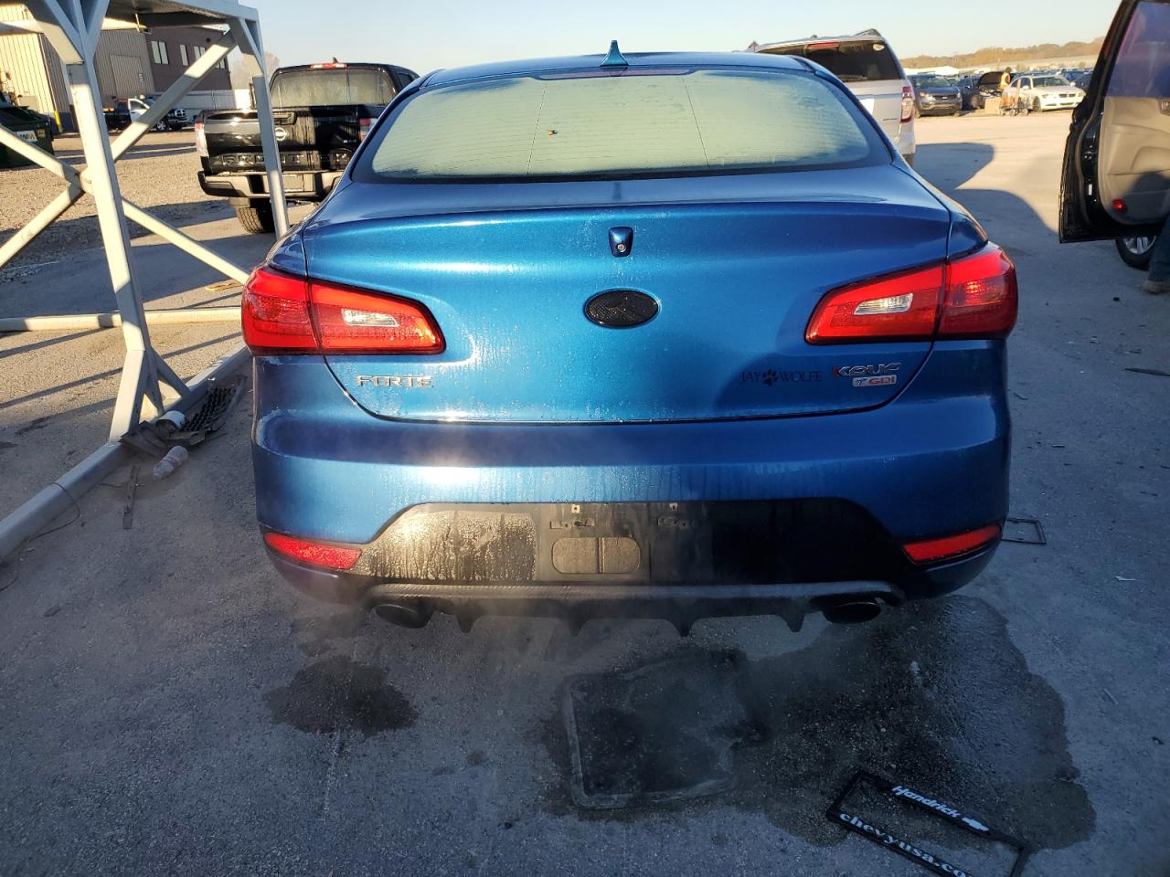 2014 KIA Forte VIN KNAFZ6A37E5230945 Copart auction photo, front end / rear end damage thumbnail 6